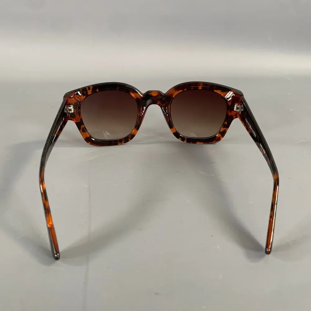 TOMMY HILFIGER Brown Tortoise Sunglasses